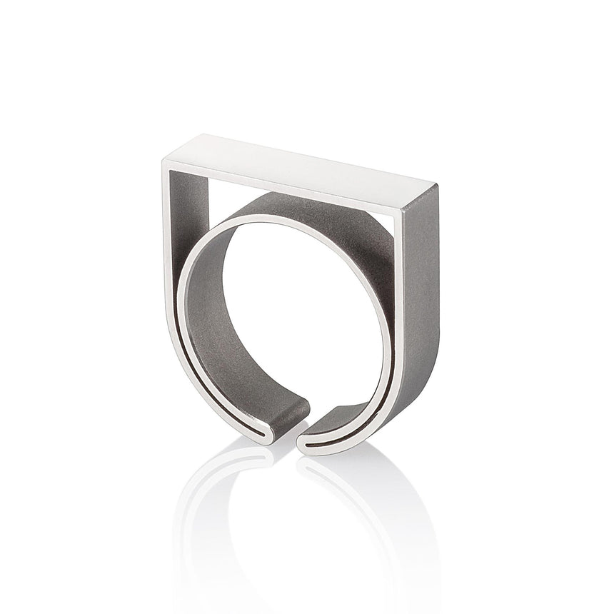 ring MOENIA 003